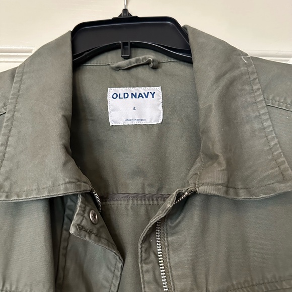 Old Navy Women’s  Jackets ( all 3 included)- Cream, Brown, and Green - Picture 8 of 11